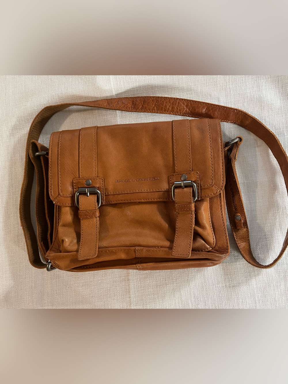 Spikes & Sparrow Brown Leather Messenger Bag - Classic Crossbody